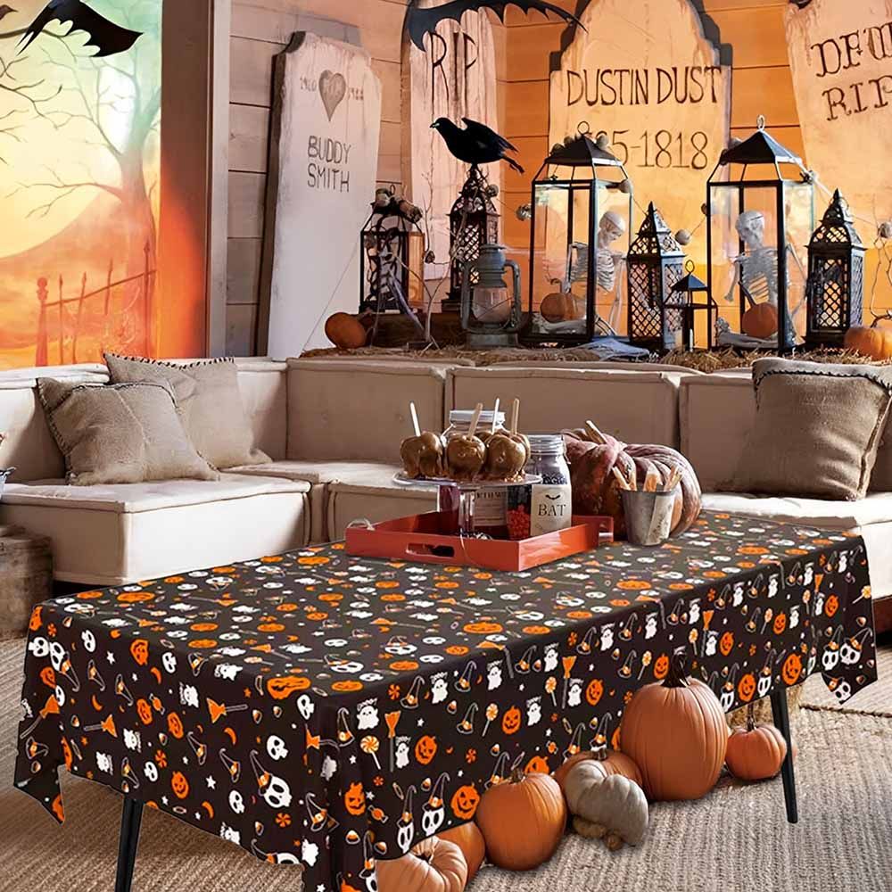 Highland - Halloween Disposable Table Cloth - 137x183 cm