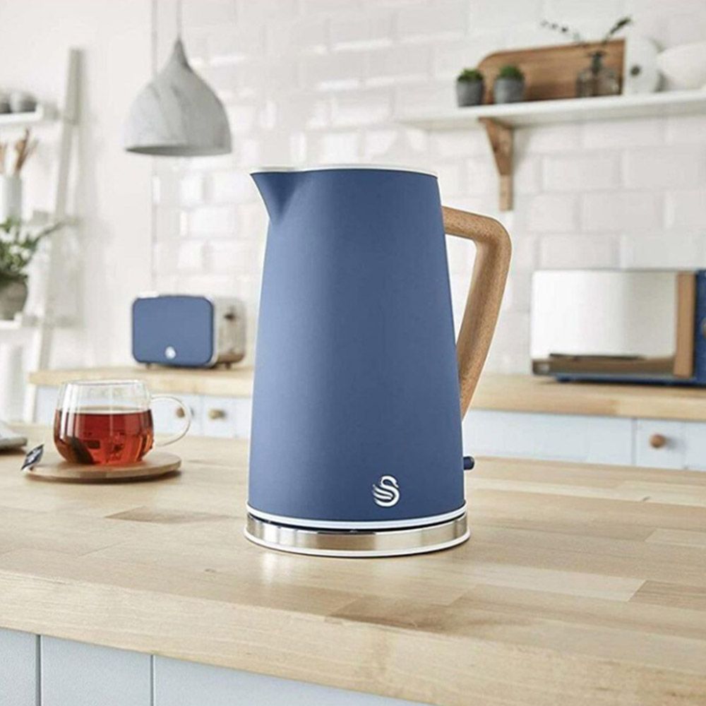 Swan - Nordic - Cordless Kettle Blue 1.7L