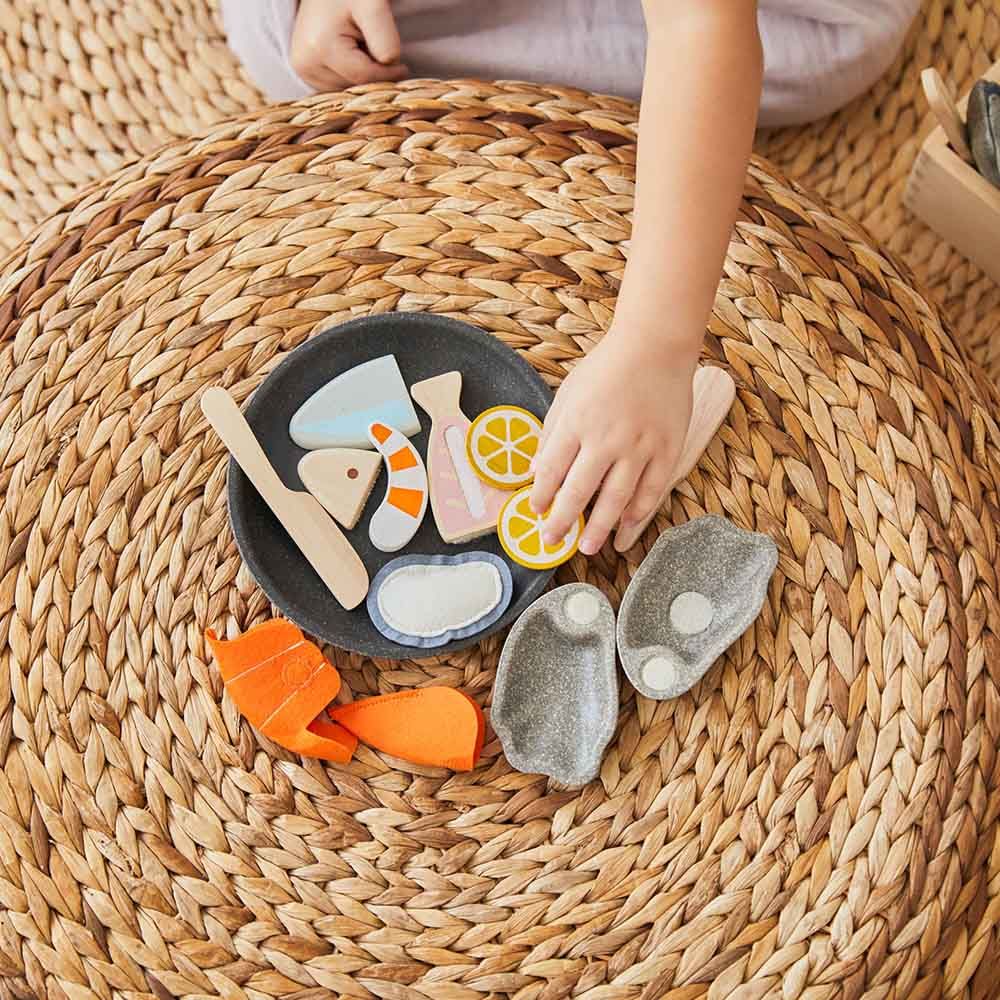 Plan Toys - Seafood Platter Playset