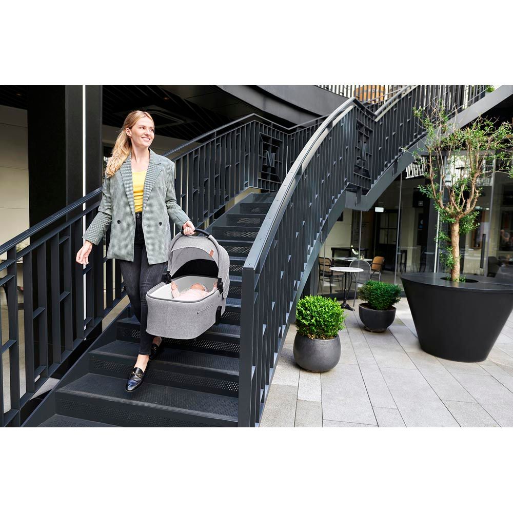 Kinderkraft -Everyday 2-in-1 Travel System - Dark Grey / Silver Frame