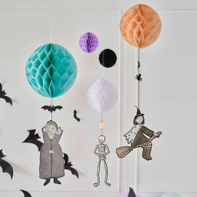 Ginger Ray - Honeycomb With Hanging Characters Decoration - 12pcs