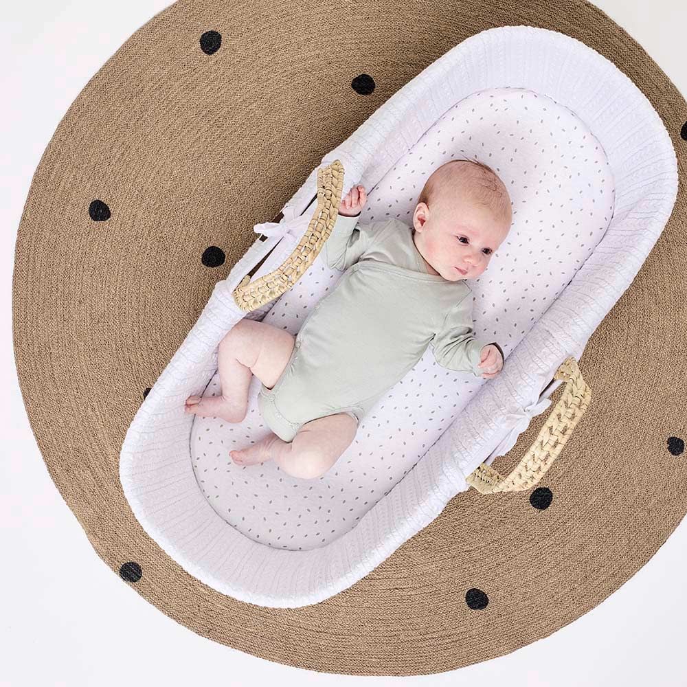 The Little Green Sheep Moses Basket & Mattress - White