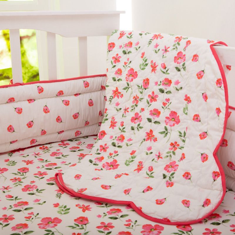 Little West Street - Snuggle Time Crib Gift Set Blossoms