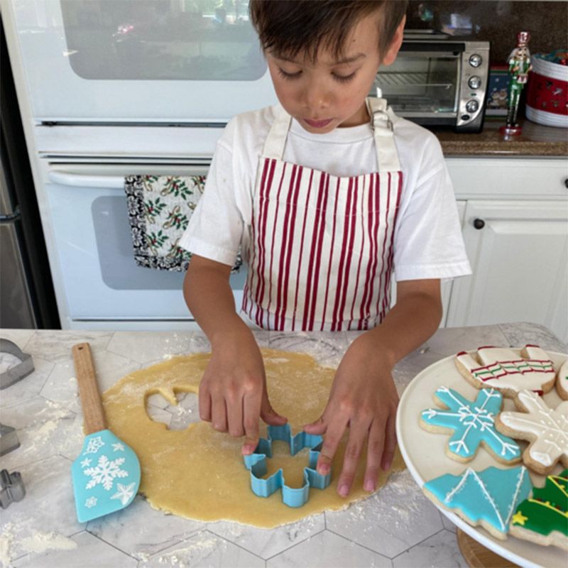 Handstand Kitchen - Snowflake Cookie Cutter Set w/ Spatula