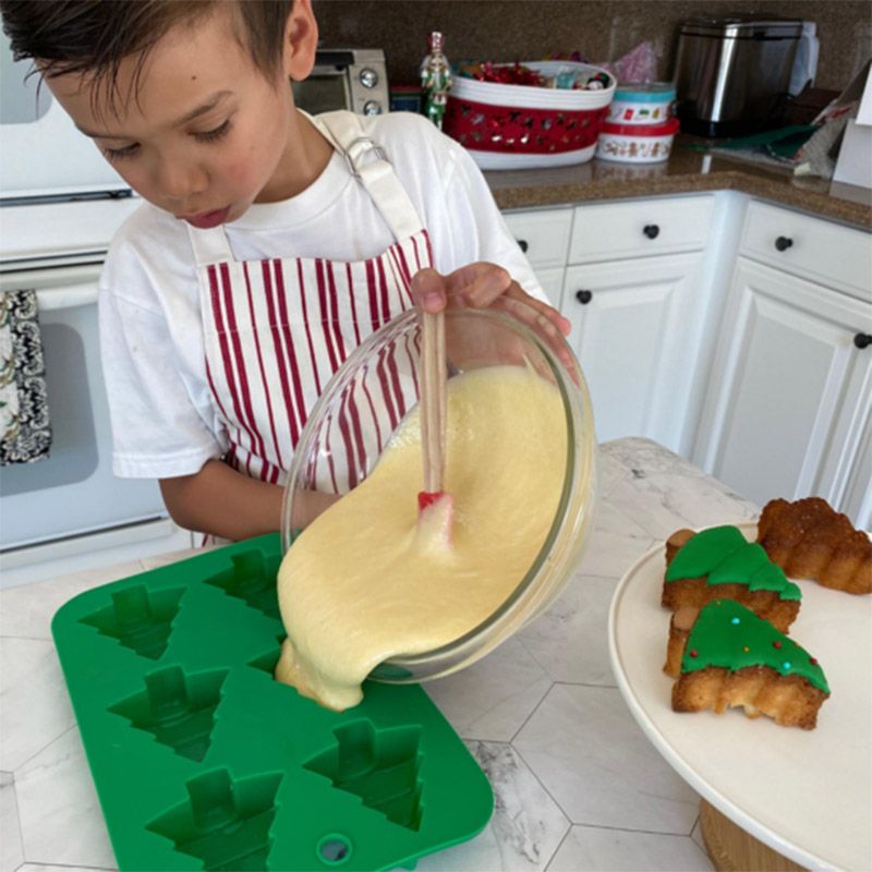 Handstand Kitchen - Winter Wonderland Tree Cupcake Mold