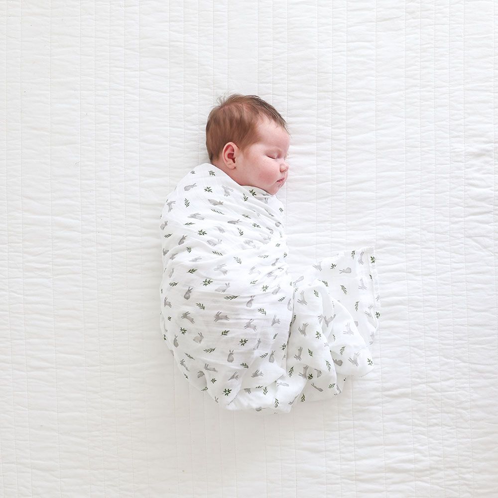 Lulujo - Muslin Swaddle - L - Bunnies