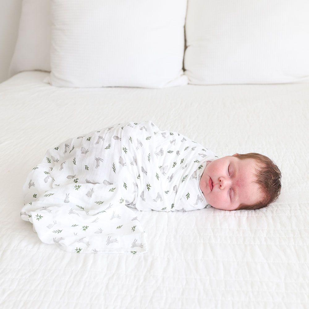 Lulujo - Muslin Swaddle - L - Bunnies