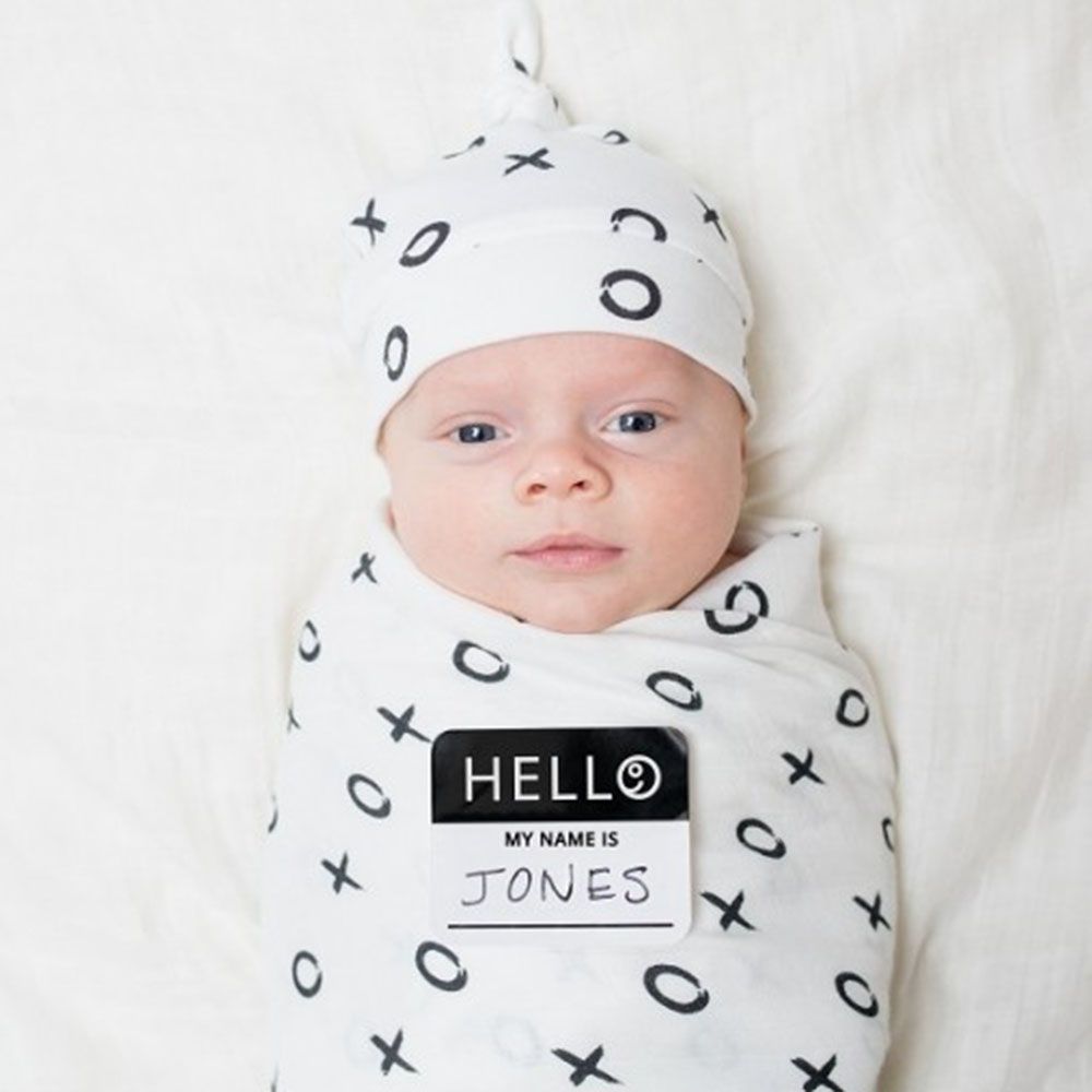 Lulujo - Bamboo Hat & Swaddle Blanket - Hugs & Kisses