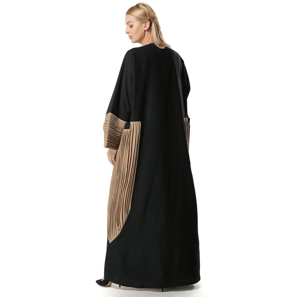 Moi Street - Black Abaya With Contrast Pleated Panels