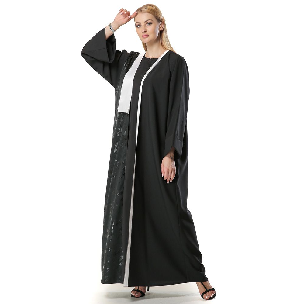 Moi Street - Black Abaya w/ Jacquard Panel