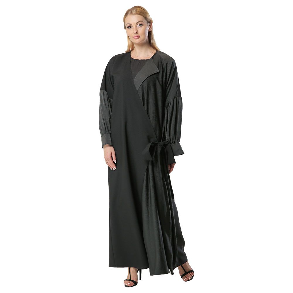 Moi Street - Black Wrap Around Abaya