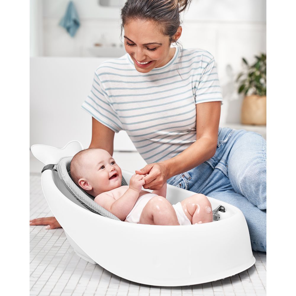 SkipHop - Moby Smart Sling 3-Stage Baby Bath Tub - White