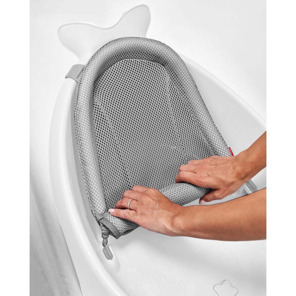 SkipHop - Moby Smart Sling 3-Stage Baby Bath Tub - White