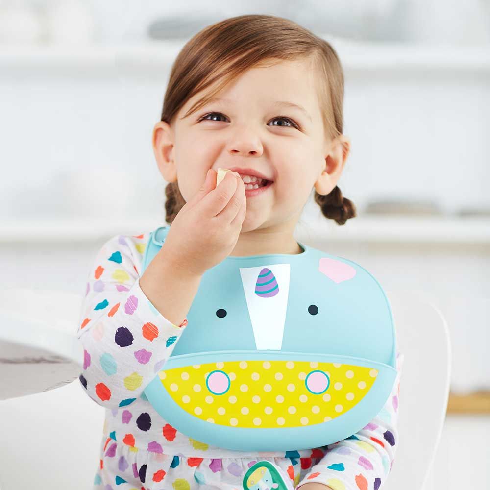 SkipHop - Zoo Fold & Go Silicone Bib - Unicorn