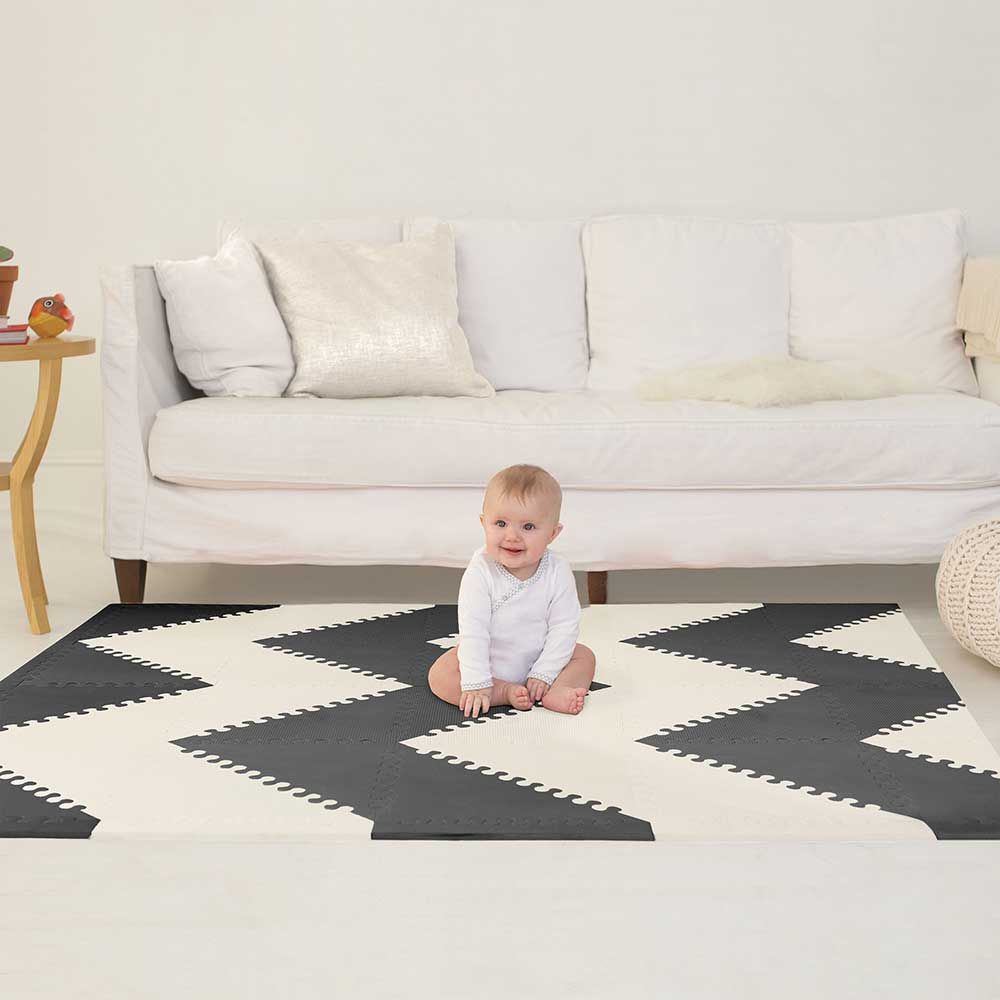 SkipHop - Playspot Geo Floor Tiles - Black & Cream