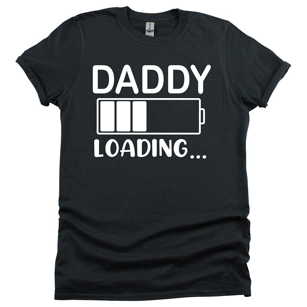 ماتشينغ فاميلي أوتفيتس- تي شيرت للرجال Daddy "Loading.." - اسود