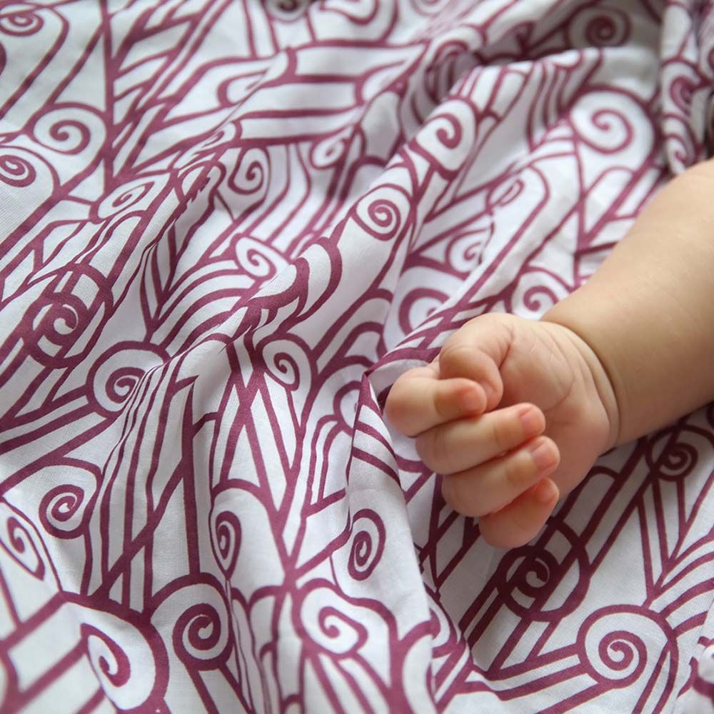 Me - Handprinted Organic Blanket Vintage Spirals - Red