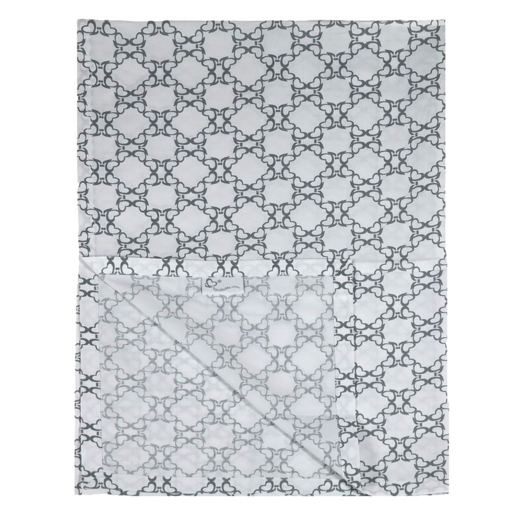 Me - Organic Baby Sheet - Quatrefoil - White & Grey