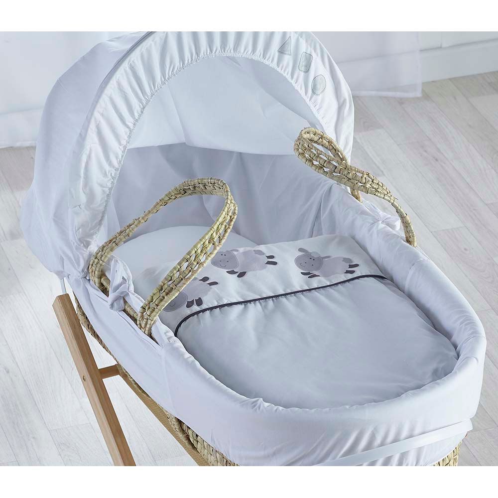 Kinder Valley - Three Little Sheep Palm Moses Basket - White