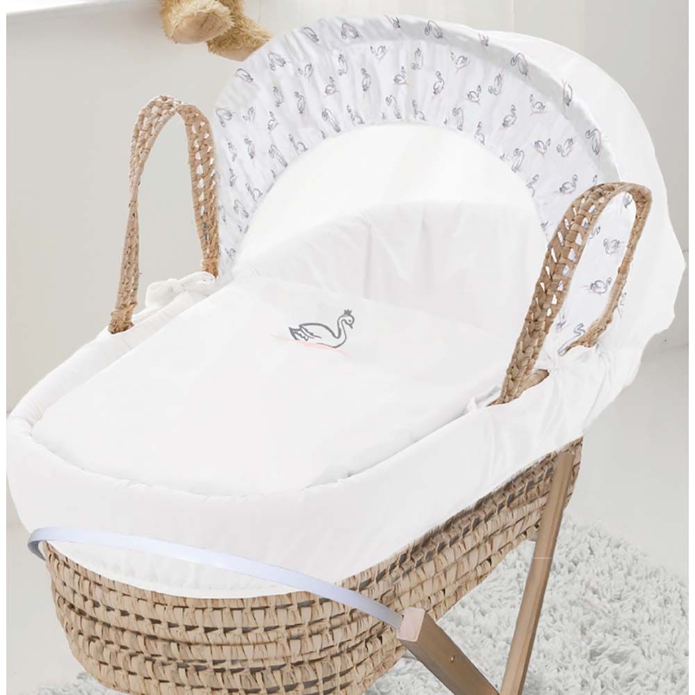 Kinder Valley - Swan Palm Moses Basket