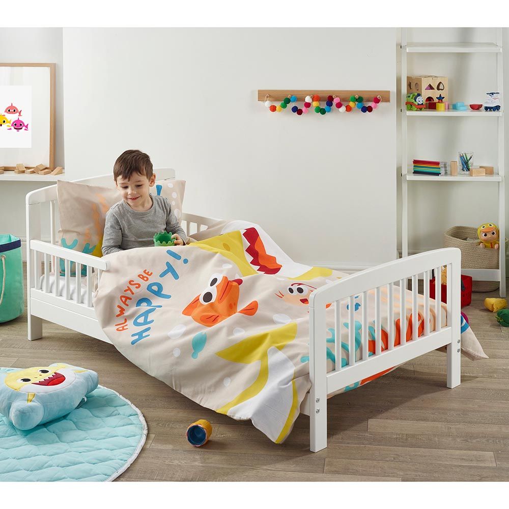 Kinder Valley - Baby Shark Fantastic Bedding Set