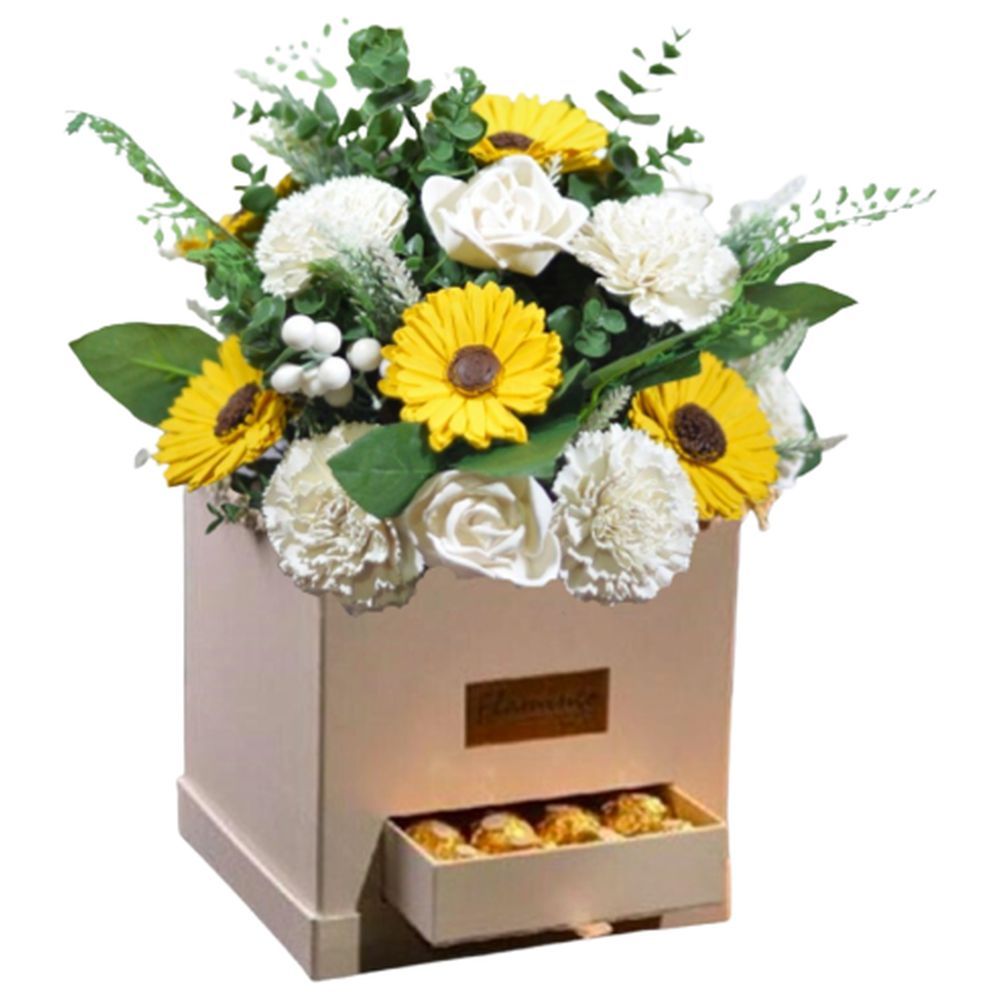 Eco Flowers - Soulmate Flowers Chocolate Box 