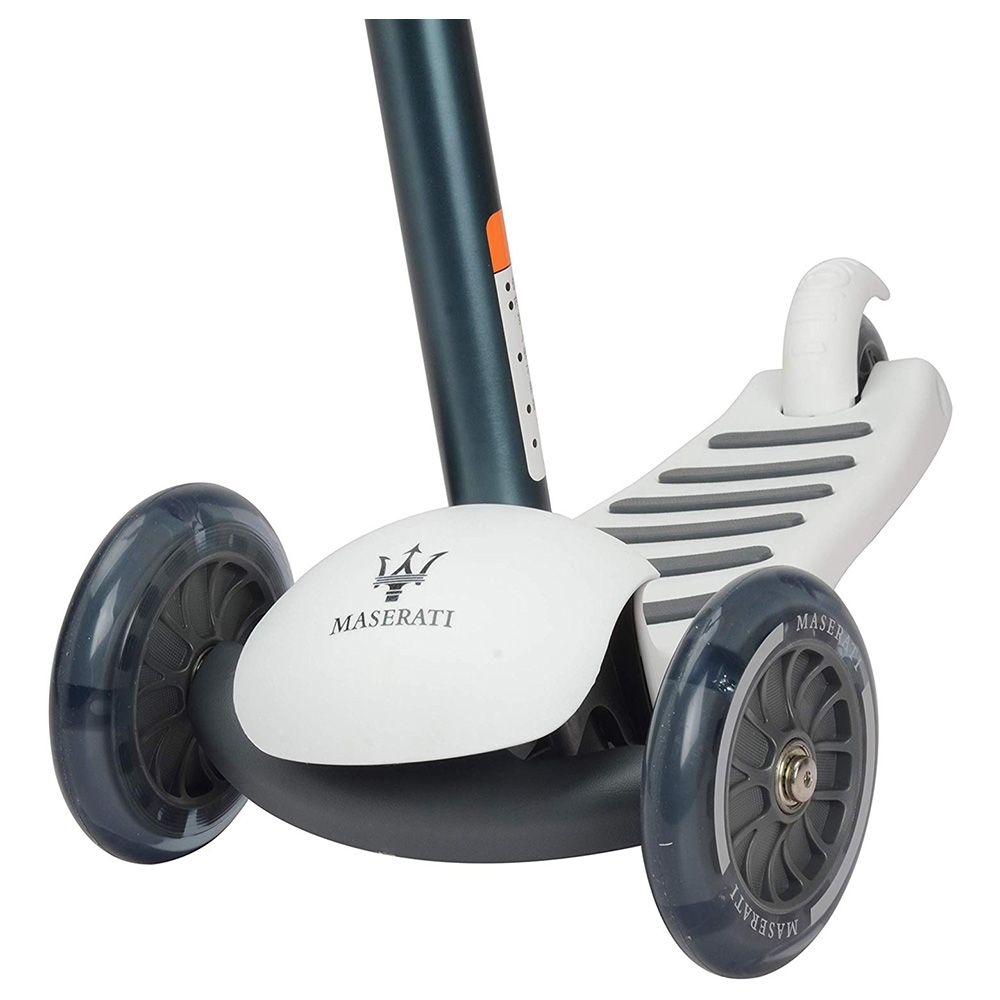 Megastar - Licensed Maserati Kick Scooter - White