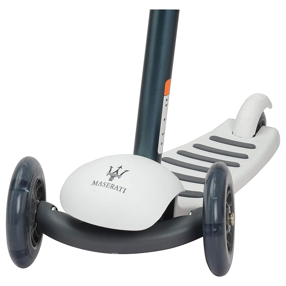 Megastar - Licensed Maserati Kick Scooter - White