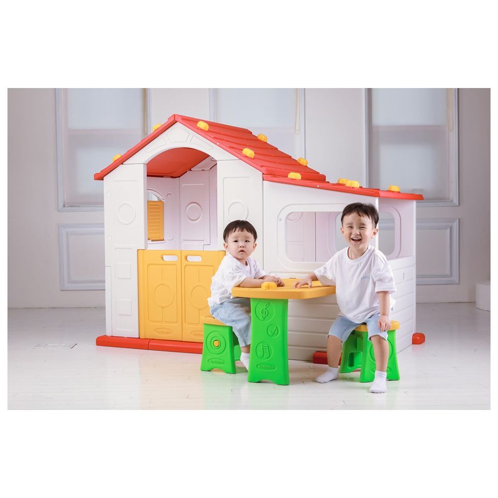 Megastar - Sun N Shine Playhouse W/ Swing, Picnic Table & Chairs 