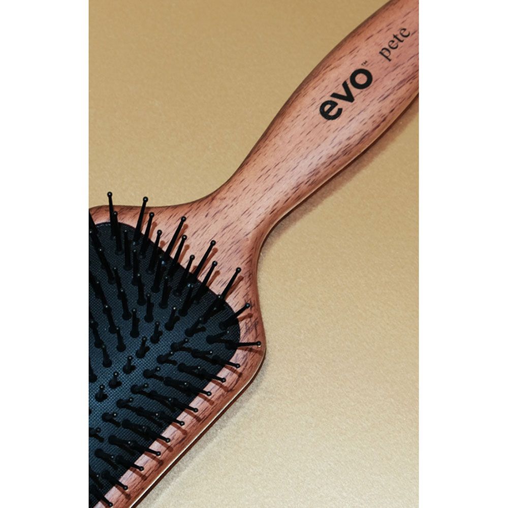 Evo Hair - Pete Ionic Paddle Brush