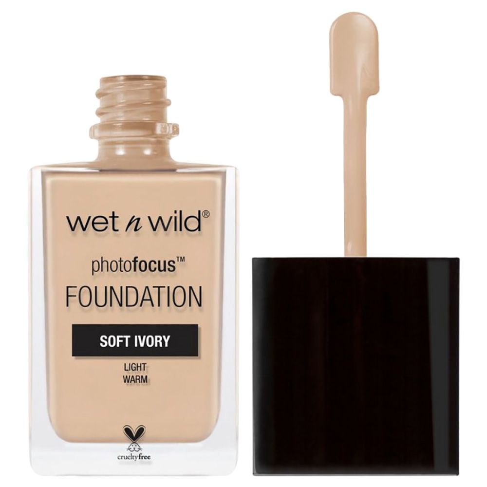 Wet n Wild - Photo Focus Foundation Soft Ivory