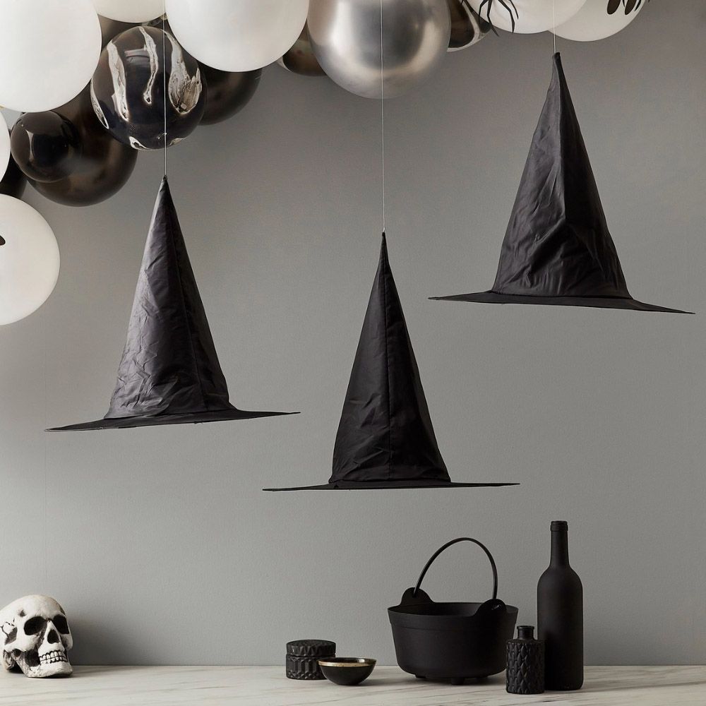 Ginger Ray - A Party Is Brewing Hanging Witches Hats - 3pcs - Black