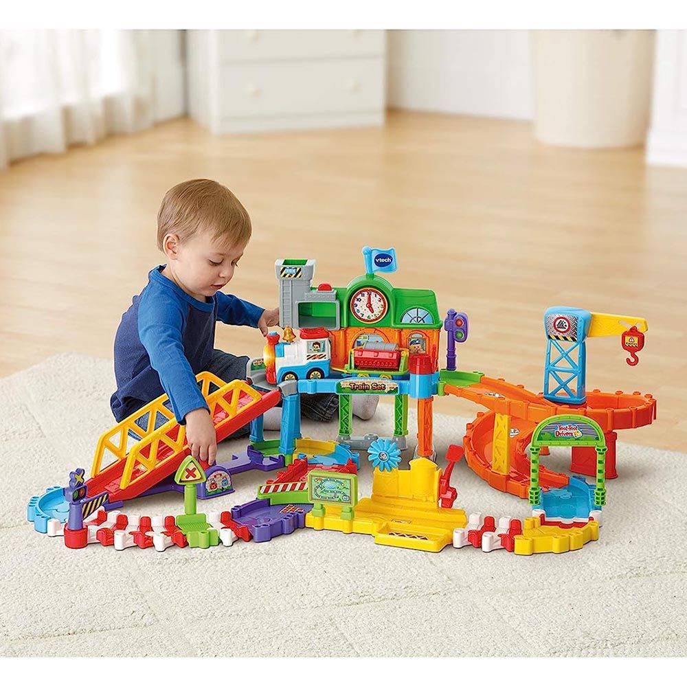 VTech - Toot-Toot Drivers Train Baby Toy Set