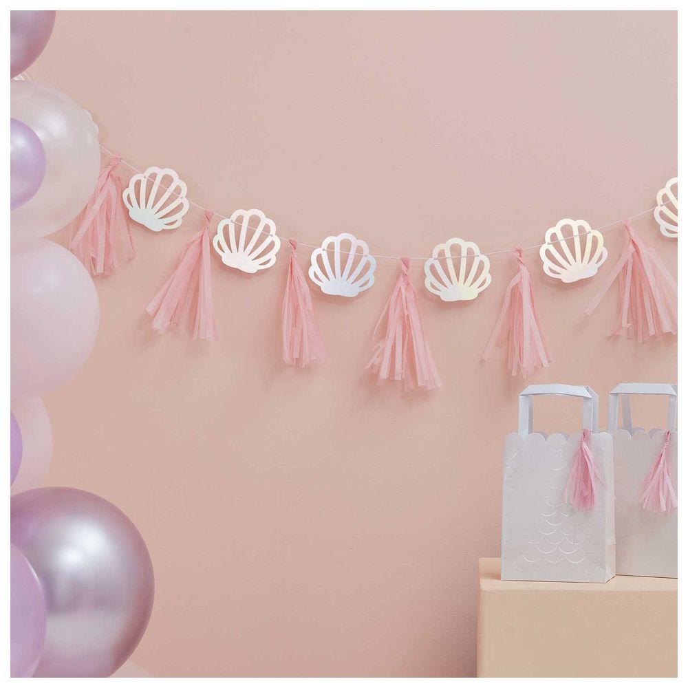 Ginger Ray - Pink & Iridescent Shell Tassel Garland