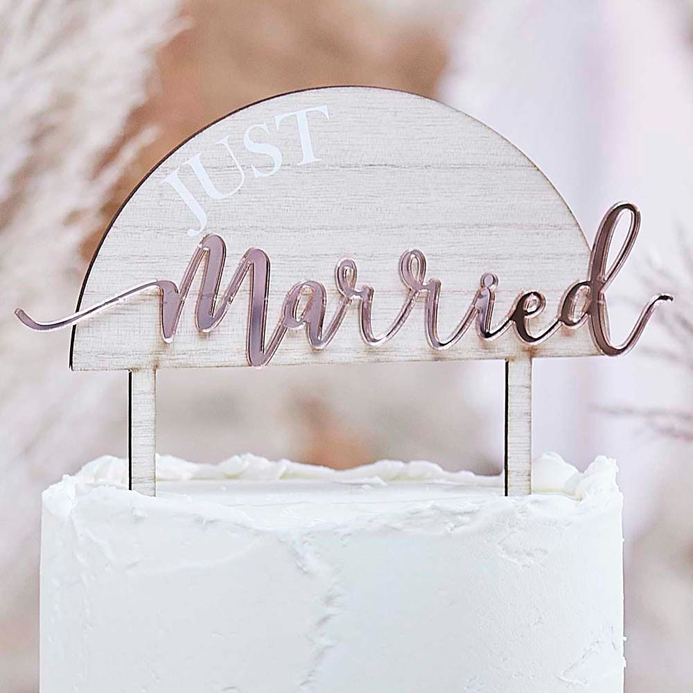 Ginger Ray - Just Married Wooden Wedding Cake Topper