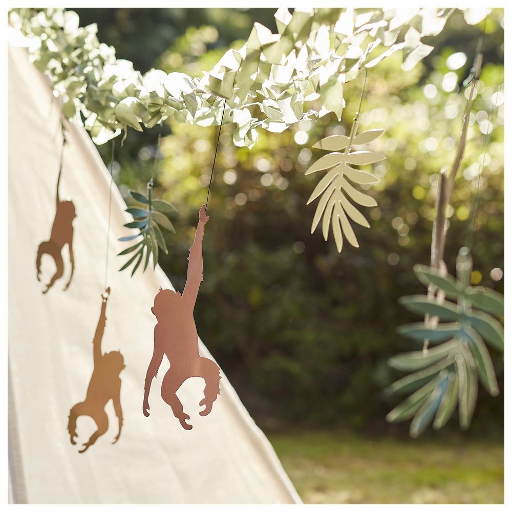 Ginger Ray - Hanging Monkey & Leaf Jungle Backdrop