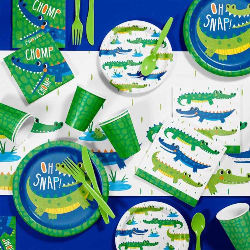 Creative Converting Alligator Party Paper Plates 7 Inch Pack of 8