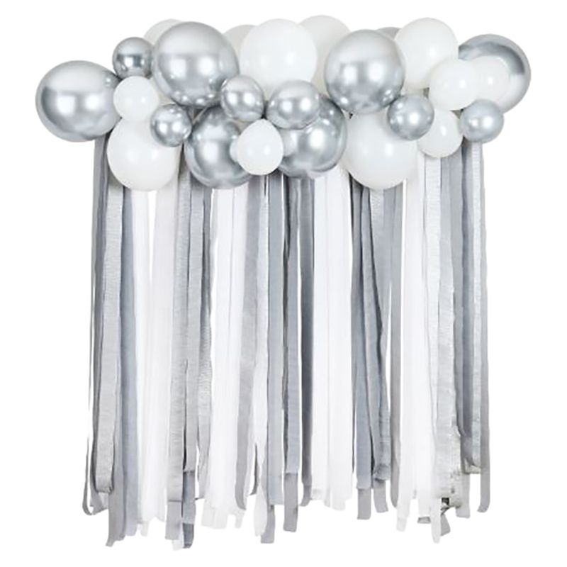 Hootyballoo - Metallic Balloon & Streamer Backdrop Set - Silver