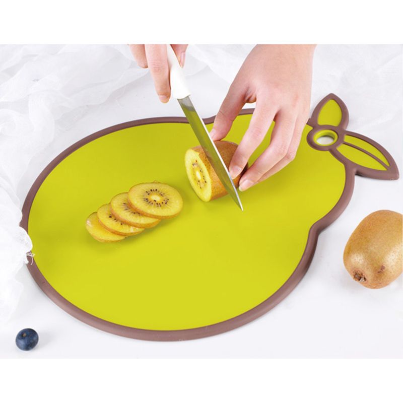 LocknLock - Anti Bacterial Cutting Board - Pear