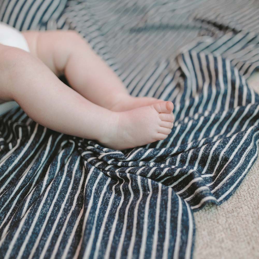 Aden + Anais - Snuggle Knit Swaddle Gift Set Navy Stripe