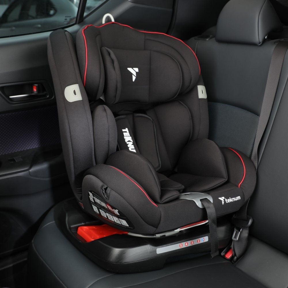 Teknum - Evolve 360 Car Seat W/ Sunveno Fashion Diaper Bag - Black