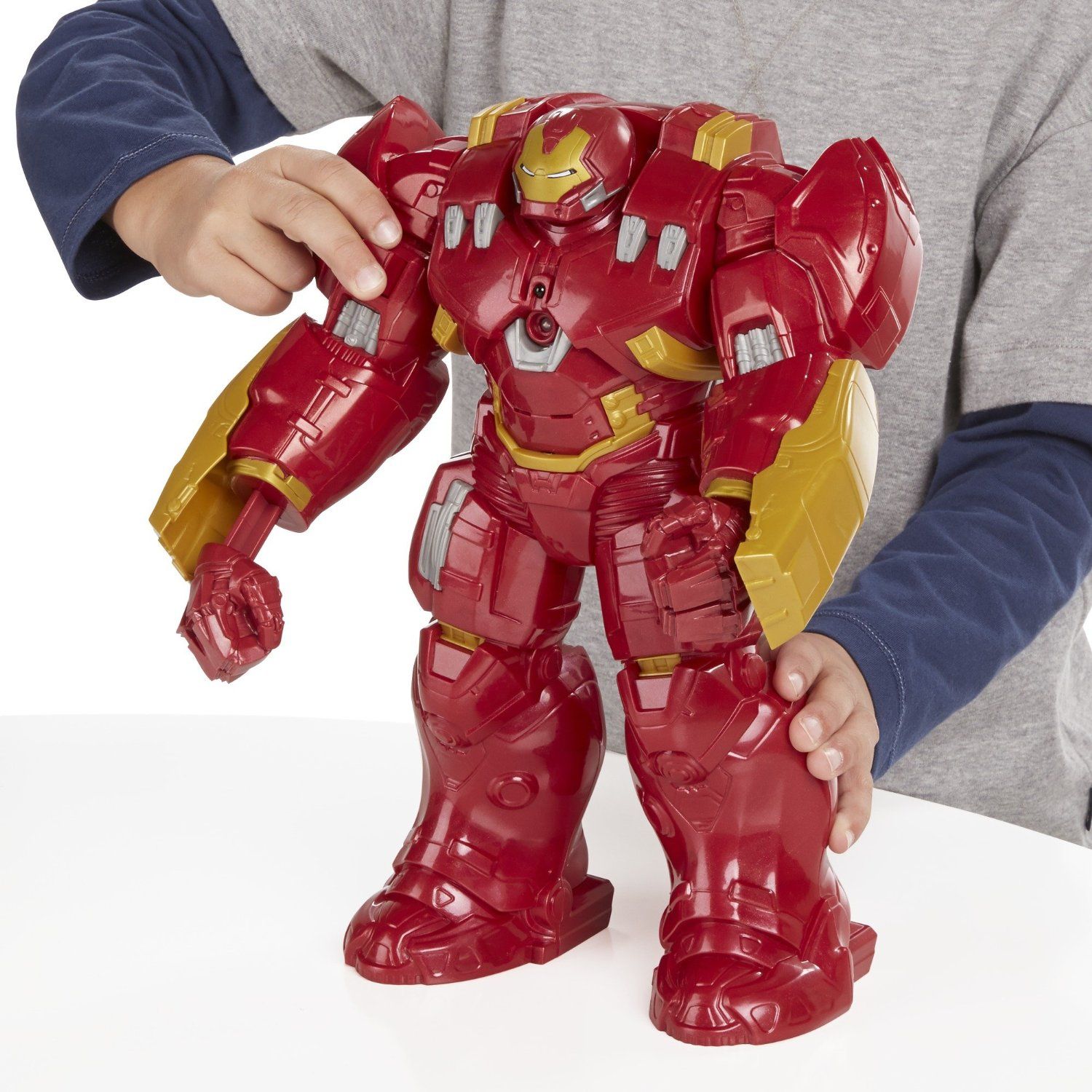 Avengers Interactive Hulkbuster Tech