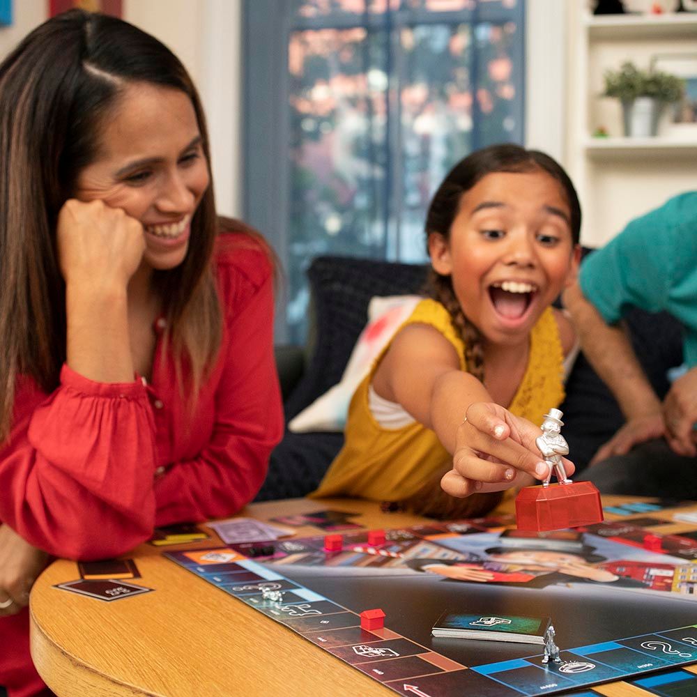 Hasbro - Monopoly For Sore Losers Board Game