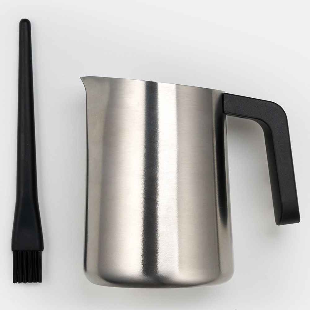 Subminimal - Milk Jug W/ Cleaning Brush - 450Ml - Silver