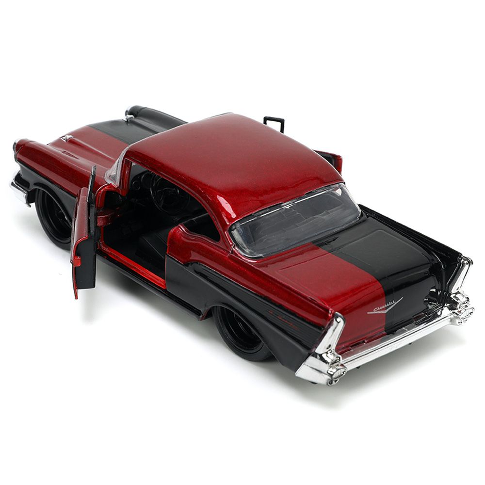 Jada - Harley Quinn 1957 Chevy Bel Air 1/32 - Red