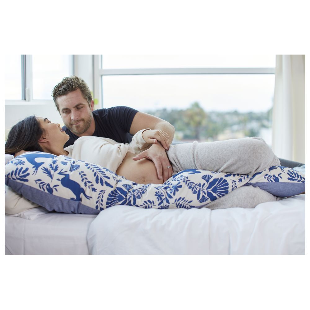 Dockatot - Cosset Pregnancy Pillow - Blue Woodland