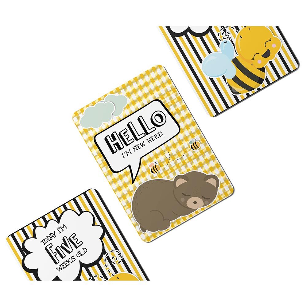 Twinkle And Giraffe Designs - Honey Bee Baby Milestone Cards