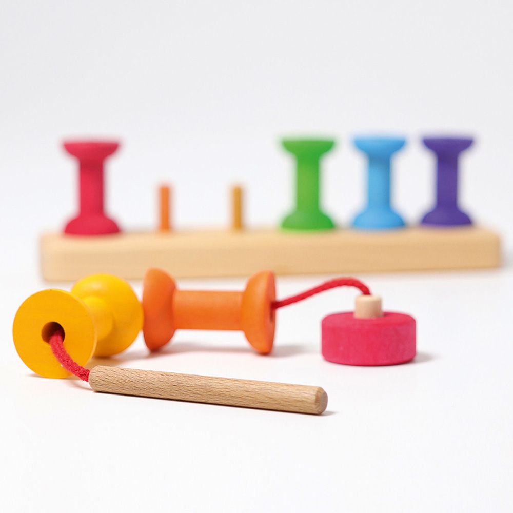 Grimms - Small Bobbins Thread Game 