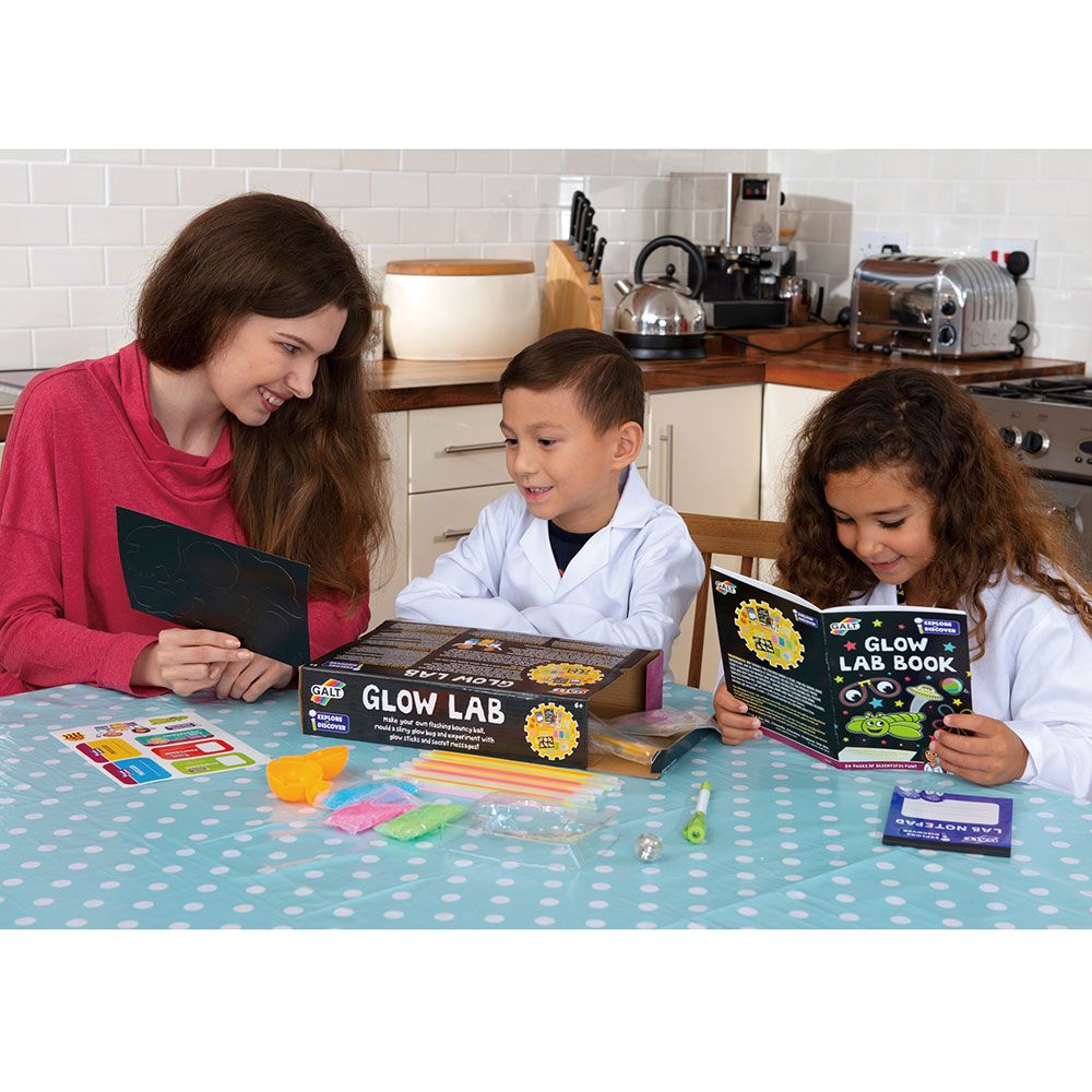 Galt Toys - STEM Glow Lab Science Kit