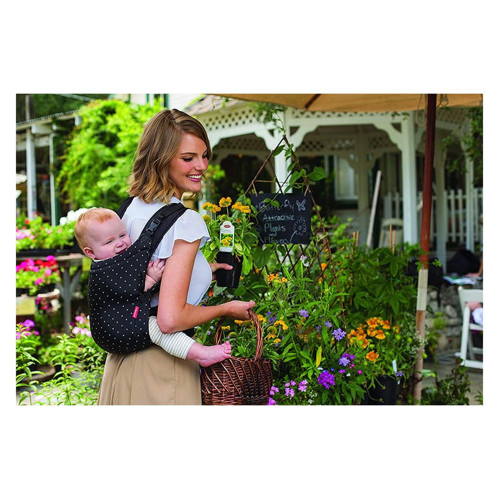 Infantino - Zip Travel Carrier - Black